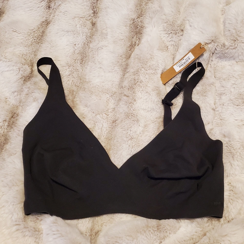 NWT Skims plunge balette